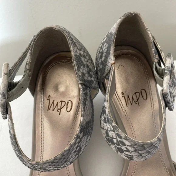 Impo Vantage Grey Snake Print Heel Upper Strap Wedge Open Toe Sandals Size 6.5 - Picture 7 of 15
